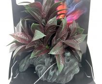 Искусственное растение на подложке 